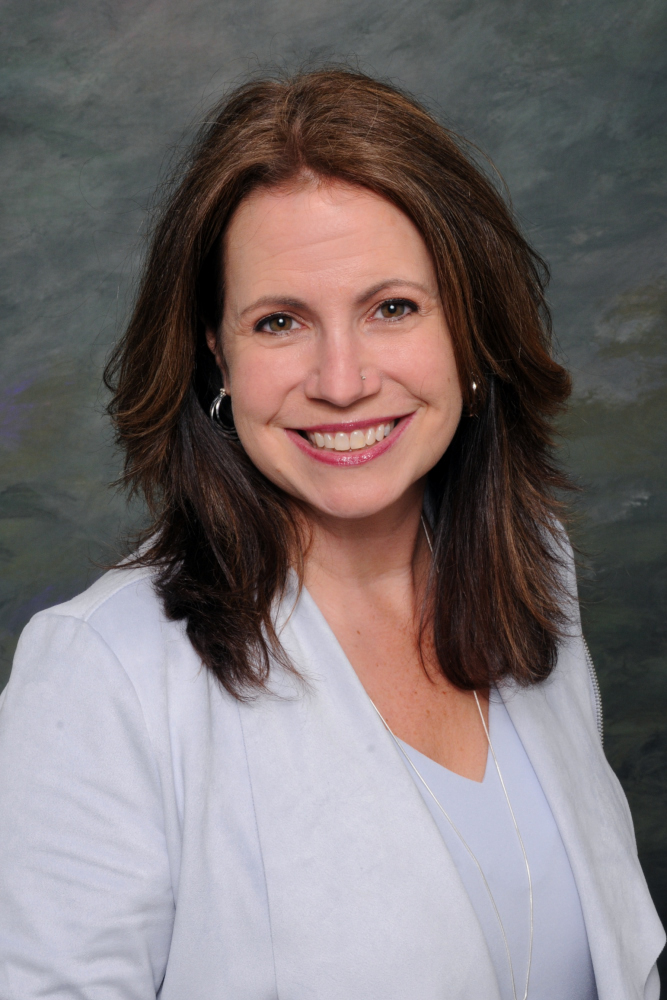 Christine Lappas Headshot